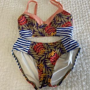 Seea two piece swim suit